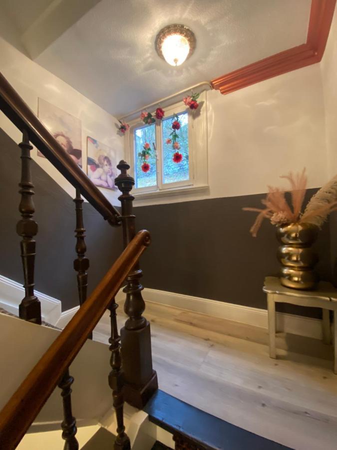 Burgau, C&h Bed & Breakfast